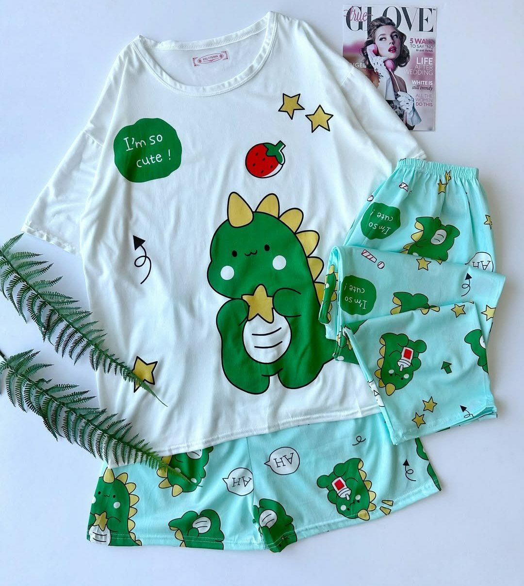 ست سه تیکه دایناسور توتفرنگی