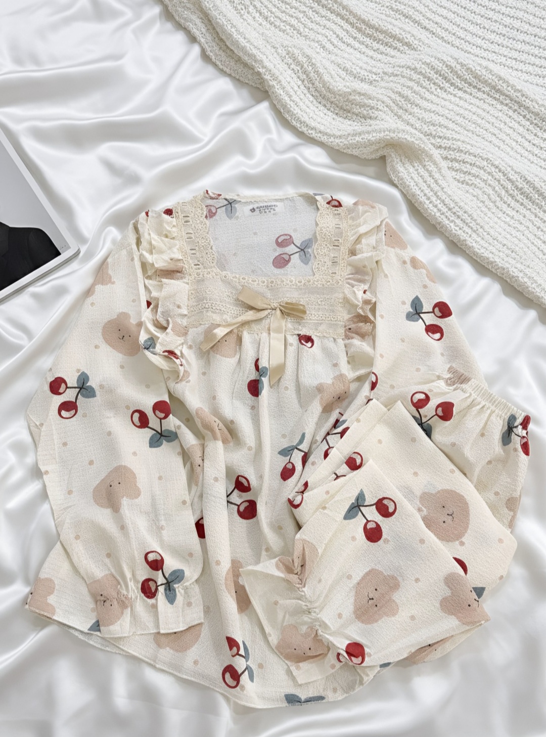 کریشه آستین بلند تدی گیلاسی