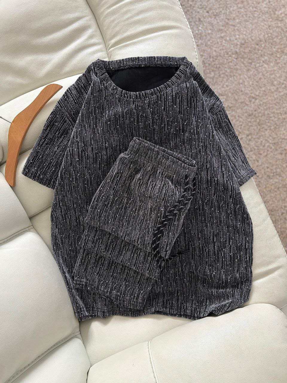 دوتیکه نگین دار طوسی پلاس