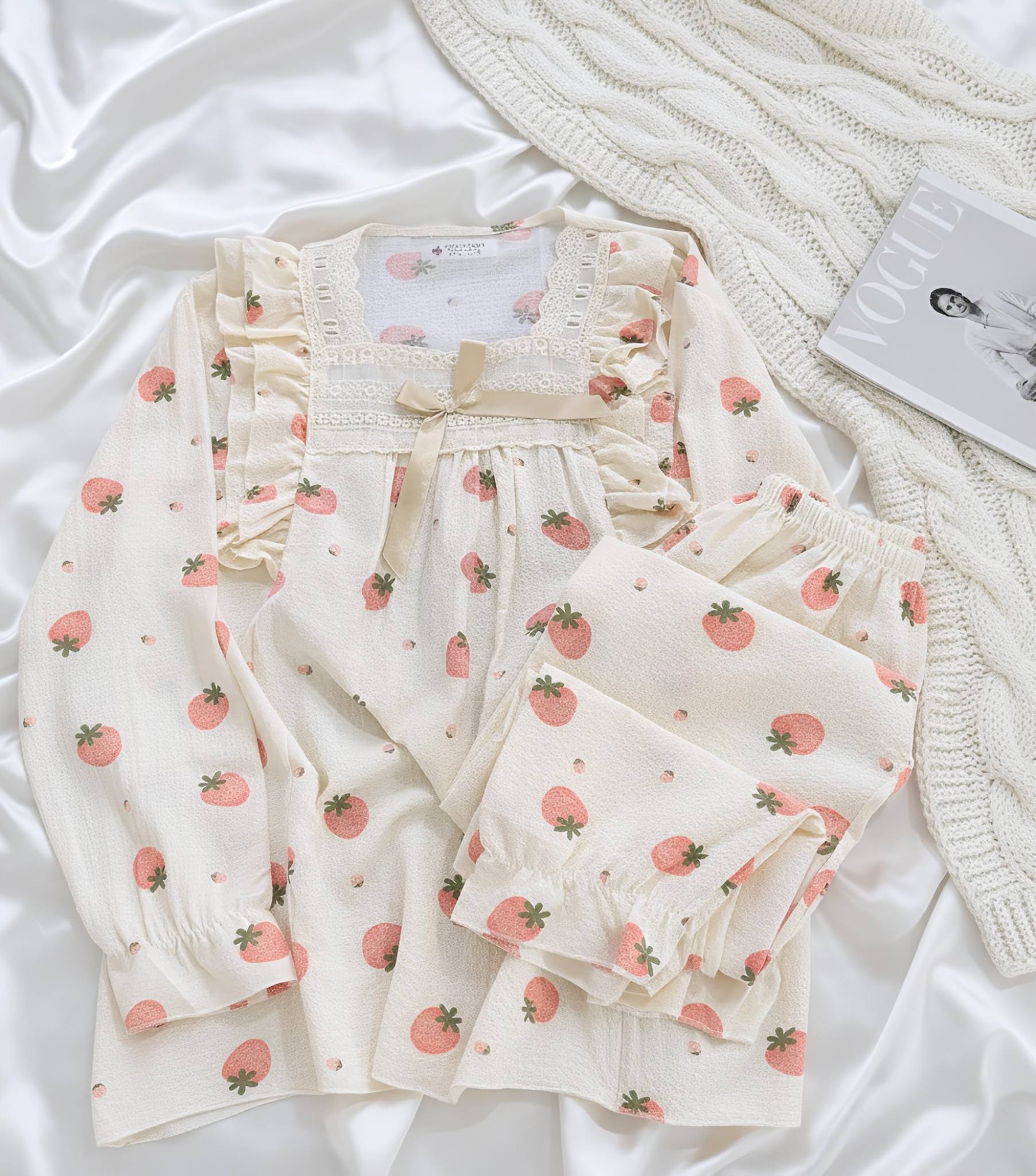 کریشه آستین بلند توتفرنگی بزرگ